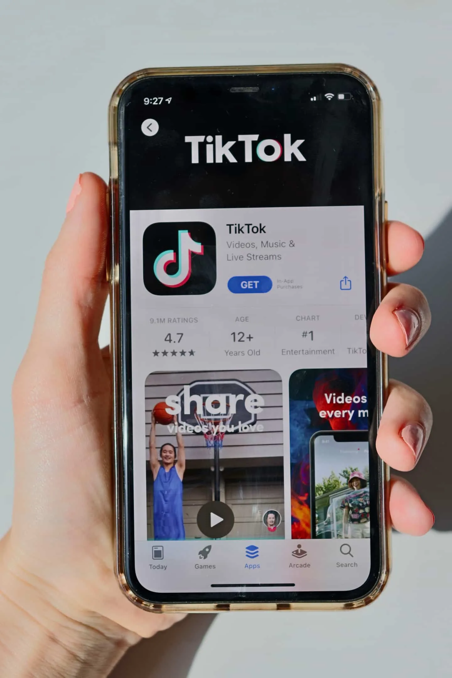 how to add song lyric text box on tiktok