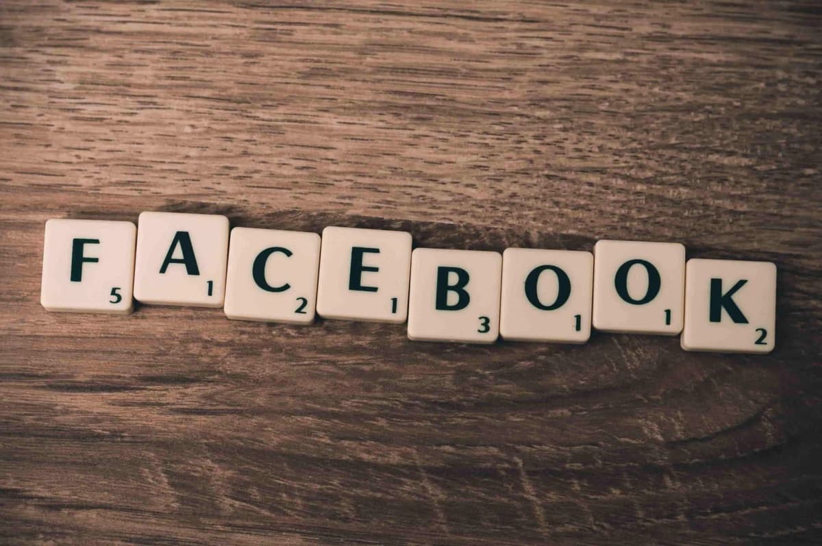 promote your music on spotify using facebook ads