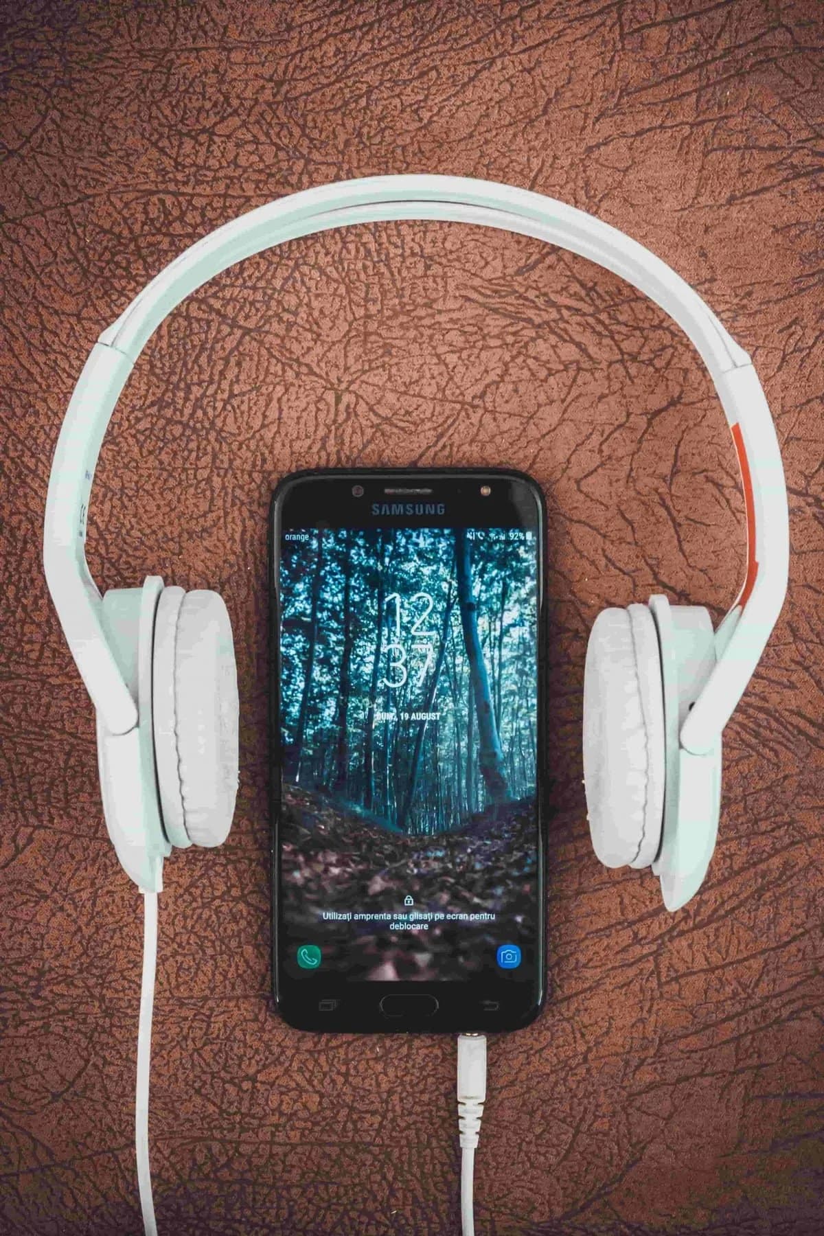 how to create your own spotify artist playlist